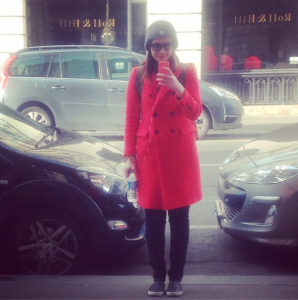 Just trying to blend in as one of those impossibly chic Parisian women (it didn't work). 